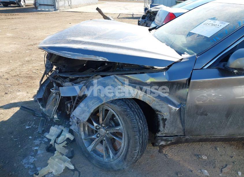 Photo 6 of 2015 Infiniti Q50 (VIN JN1BV7AR7FM420648)