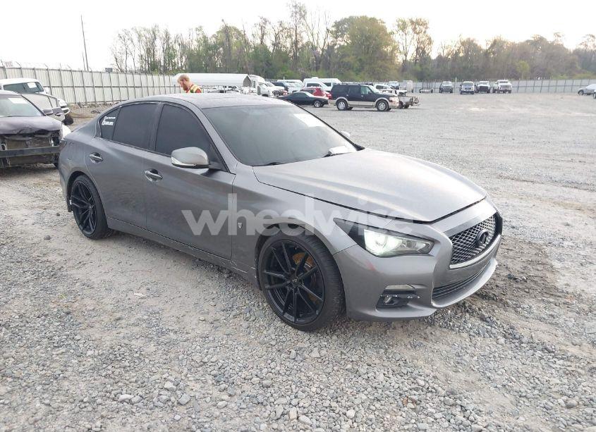 2014 Infiniti Q50 (VIN JN1BV7AR8EM700268) main photo