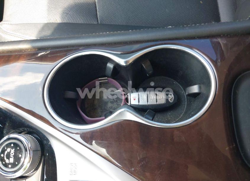 Photo 11 of 2015 Infiniti Q50 PREMIUM (VIN JN1BV7AR8FM391645)