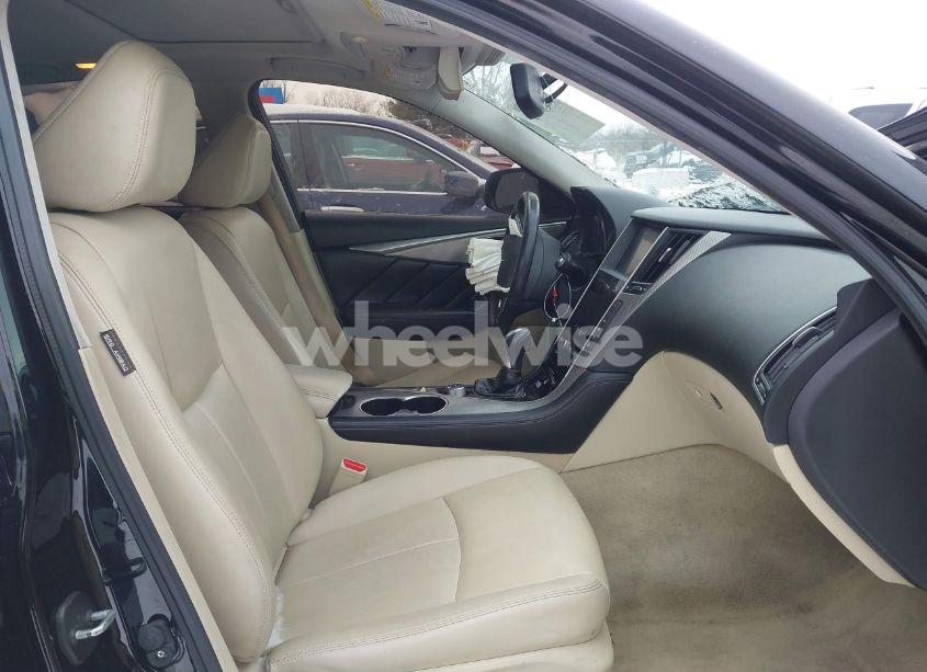 Photo 5 of 2015 Infiniti Q50 PREMIUM (VIN JN1BV7AR8FM394884)