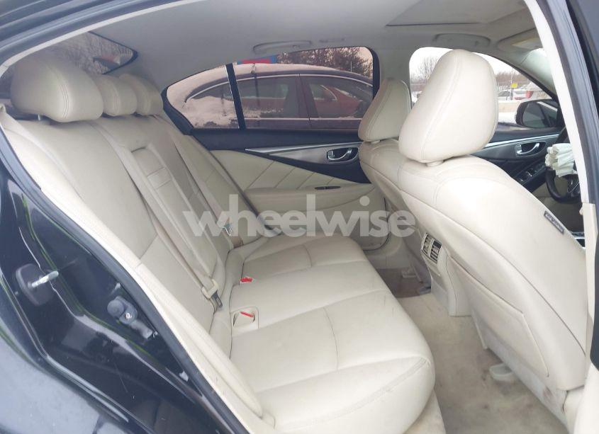 Photo 8 of 2015 Infiniti Q50 PREMIUM (VIN JN1BV7AR8FM394884)