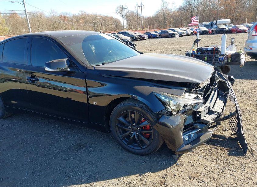 Photo 18 of 2015 Infiniti Q50 (VIN JN1BV7AR8FM400912)