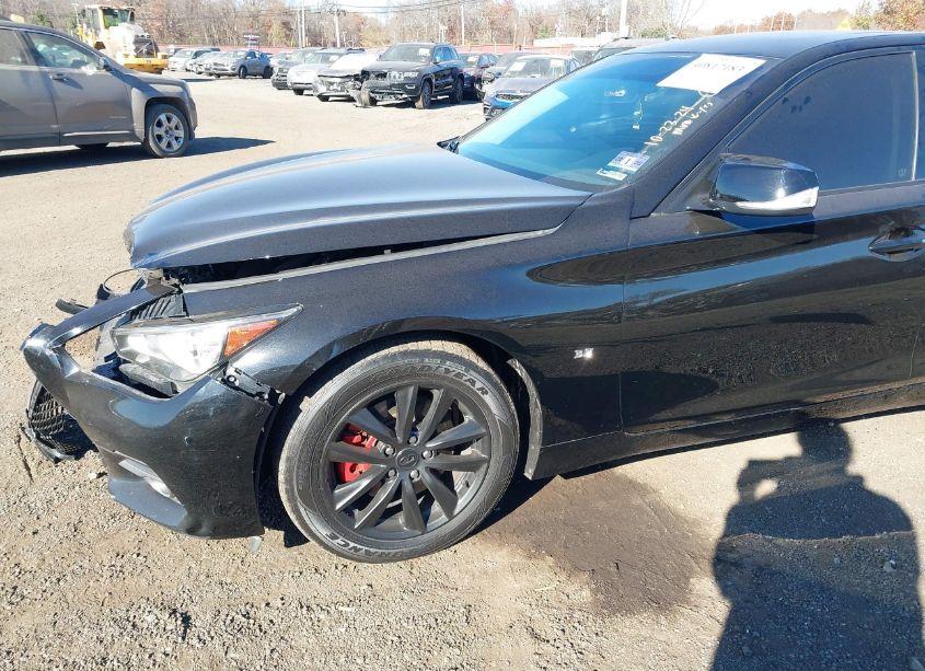 Photo 19 of 2015 Infiniti Q50 (VIN JN1BV7AR8FM400912)