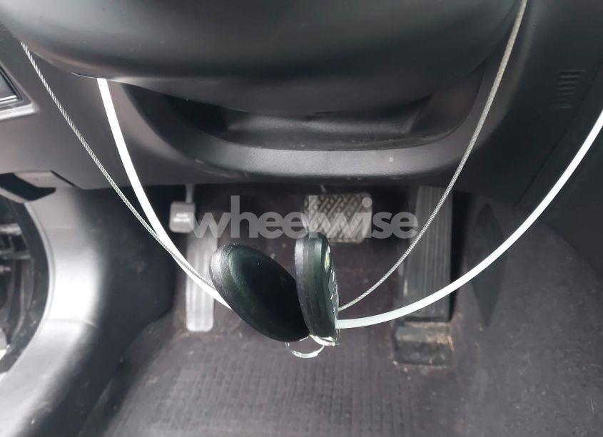 Photo 11 of 2015 Infiniti Q50 PREMIUM (VIN JN1BV7AR8FM410422)