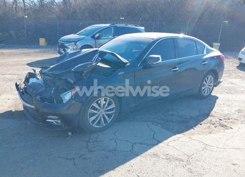Photo 2 of 2015 Infiniti Q50 PREMIUM (VIN JN1BV7AR8FM419864)