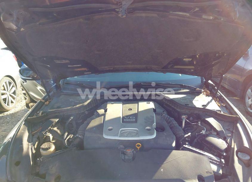 Photo 10 of 2015 Infiniti Q50 (VIN JN1BV7AR8FM423896)