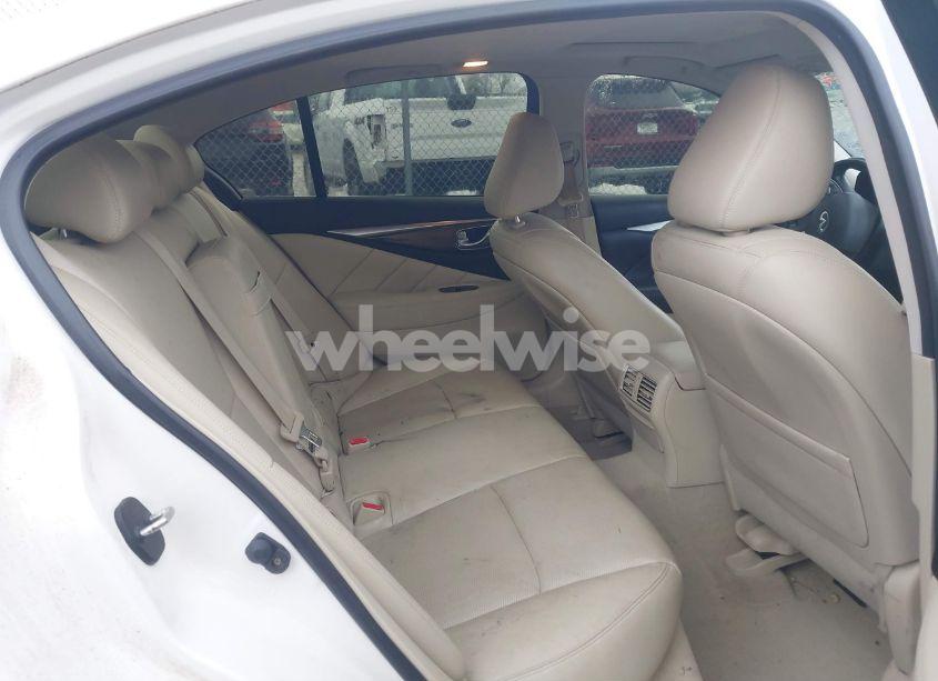 Photo 8 of 2014 Infiniti Q50 PREMIUM (VIN JN1BV7AR9EM687630)