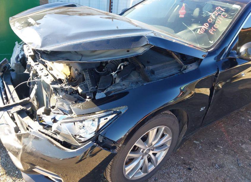 Photo 6 of 2015 Infiniti Q50 (VIN JN1BV7AR9FM410882)