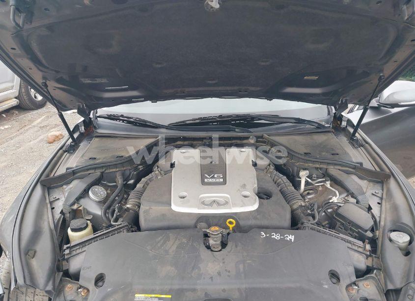 Photo 10 of 2015 Infiniti Q50 PREMIUM (VIN JN1BV7AR9FM412471)