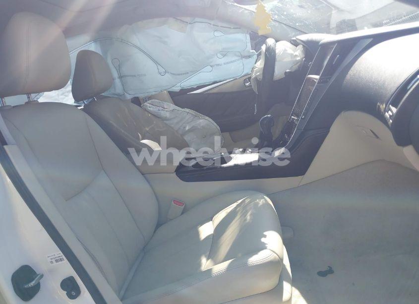 Photo 5 of 2015 Infiniti Q50 PREMIUM (VIN JN1BV7AR9FM413538)