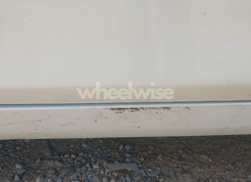 Photo 21 of 2015 Infiniti Q50 PREMIUM (VIN JN1BV7ARXFM414391)