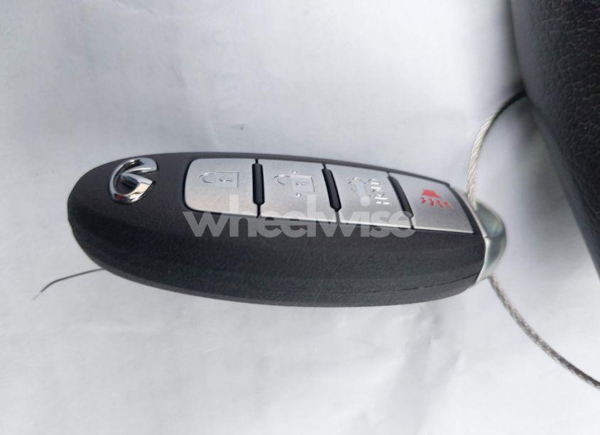 Photo 11 of 2015 Infiniti Q50 (VIN JN1BV7ARXFM415766)