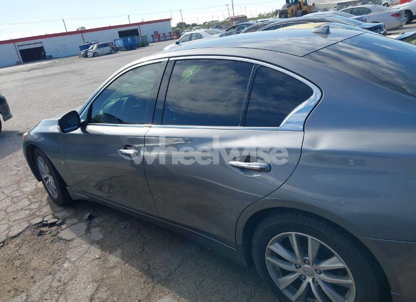 Photo 14 of 2015 Infiniti Q50 (VIN JN1BV7ARXFM415766)