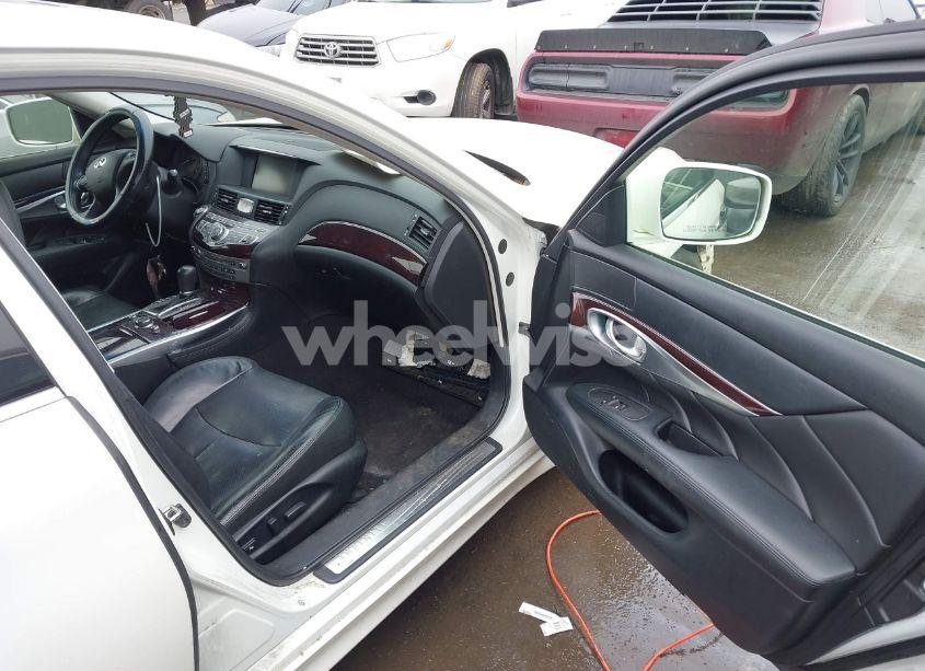 Photo 5 of 2013 Infiniti M37 N/A (VIN JN1BY1AP2DM511813)