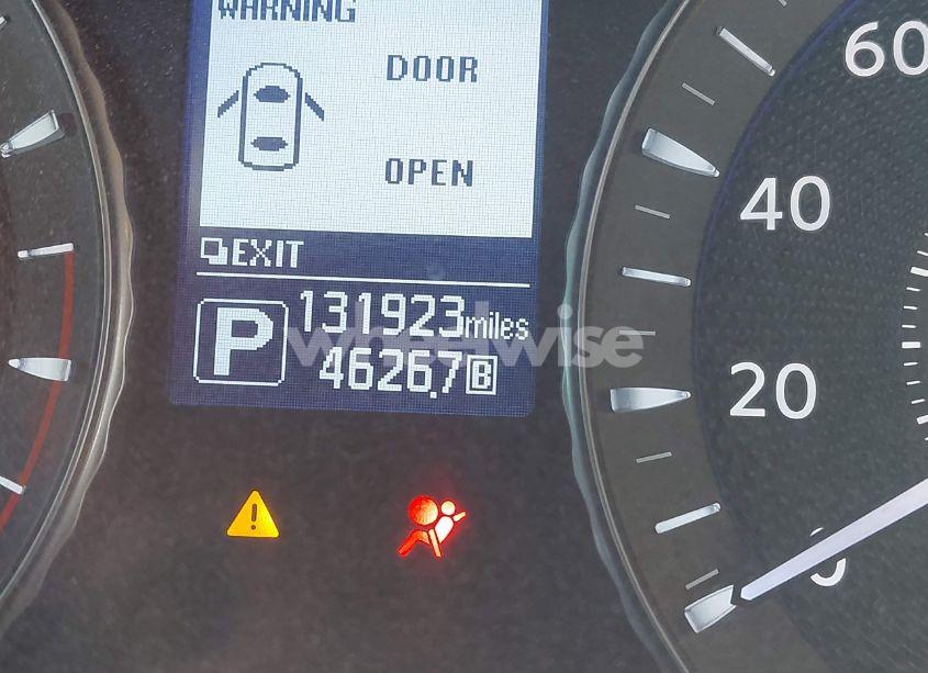 Photo 16 of 2018 Infiniti Q70 3.7 LUXE (VIN JN1BY1AP5JM181144)