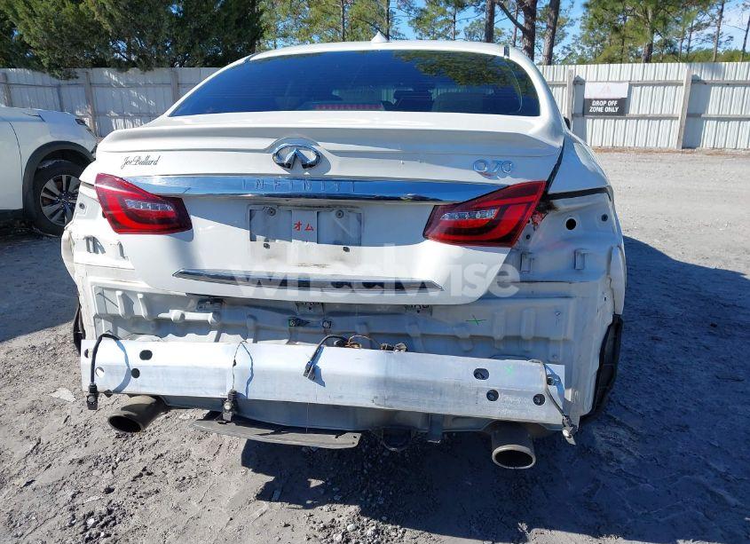 Photo 6 of 2018 Infiniti Q70 3.7 LUXE (VIN JN1BY1AP5JM181144)