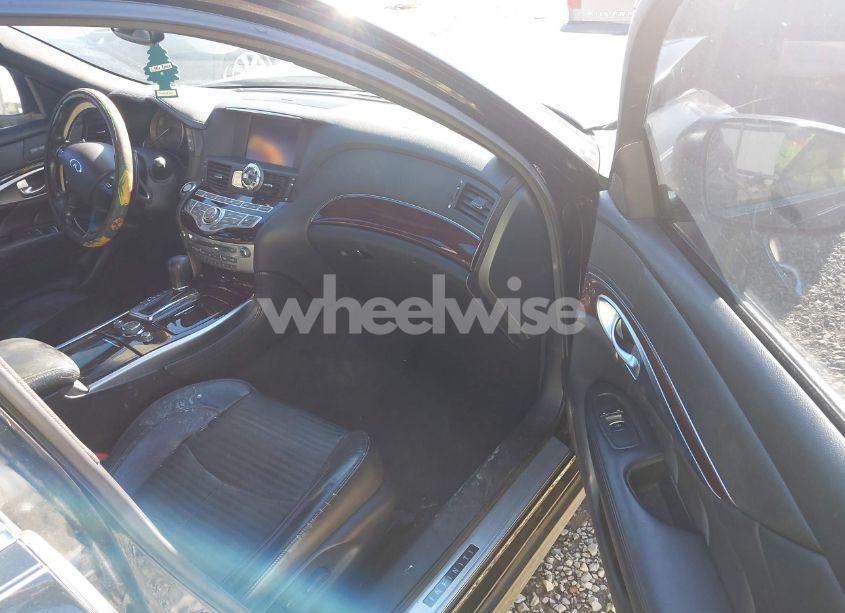 Photo 5 of 2013 Infiniti M37 N/A (VIN JN1BY1AP6DM513273)