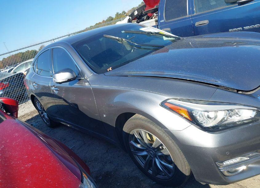 Photo 13 of 2015 Infiniti Q70 3.7 (VIN JN1BY1AP8FM540364)