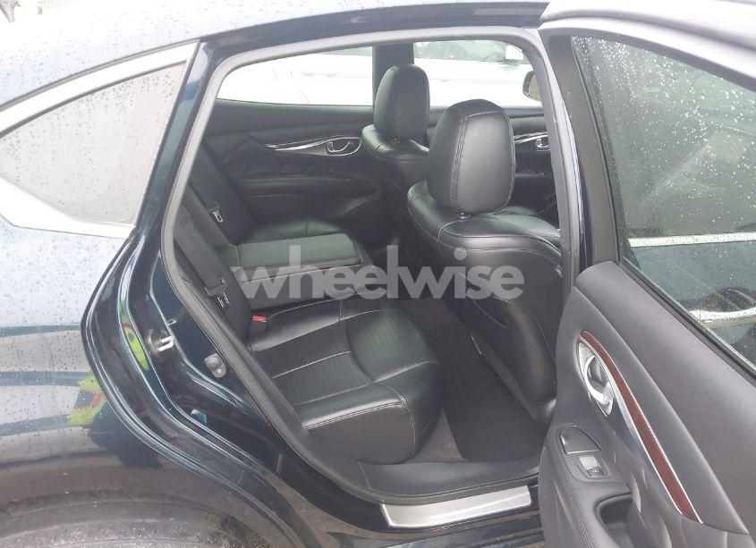 Photo 8 of 2015 Infiniti Q70 3.7 (VIN JN1BY1AP9FM542561)