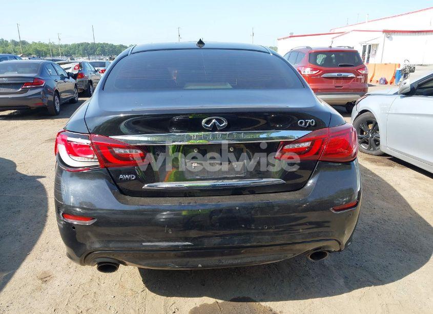 Photo 16 of 2015 Infiniti Q70 3.7X (VIN JN1BY1AR2FM560837)
