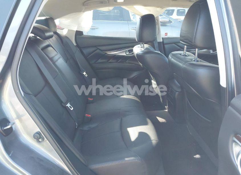 Photo 8 of 2018 Infiniti Q70 3.7X LUXE (VIN JN1BY1AR3JM220783)