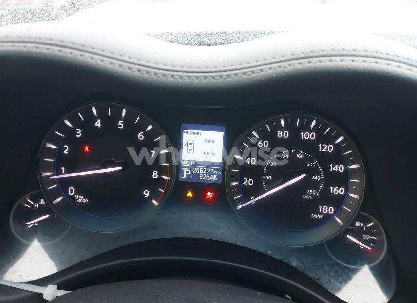 Photo 7 of 2015 Infiniti Q70 3.7X (VIN JN1BY1AR9FM561113)