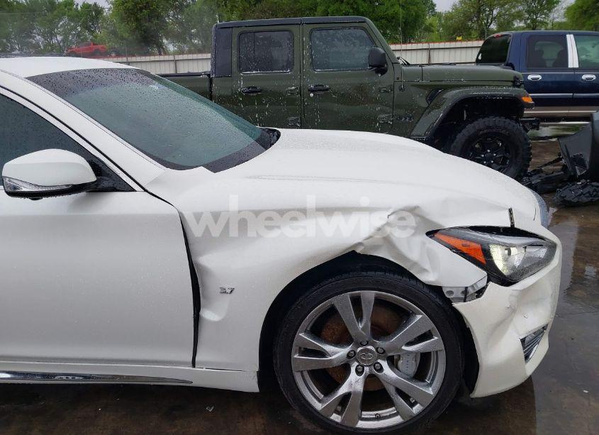 Photo 17 of 2018 Infiniti Q70l 3.7 LUXE (VIN JN1BY1PP3JM330478)