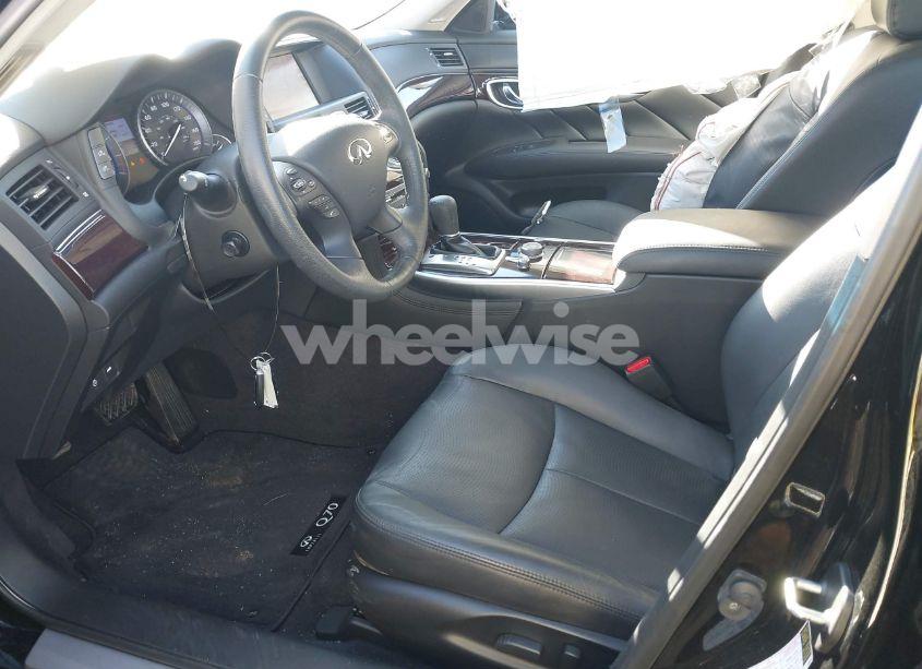 Photo 5 of 2019 Infiniti Q70l 3.7 LUXE (VIN JN1BY1PP7KM685655)