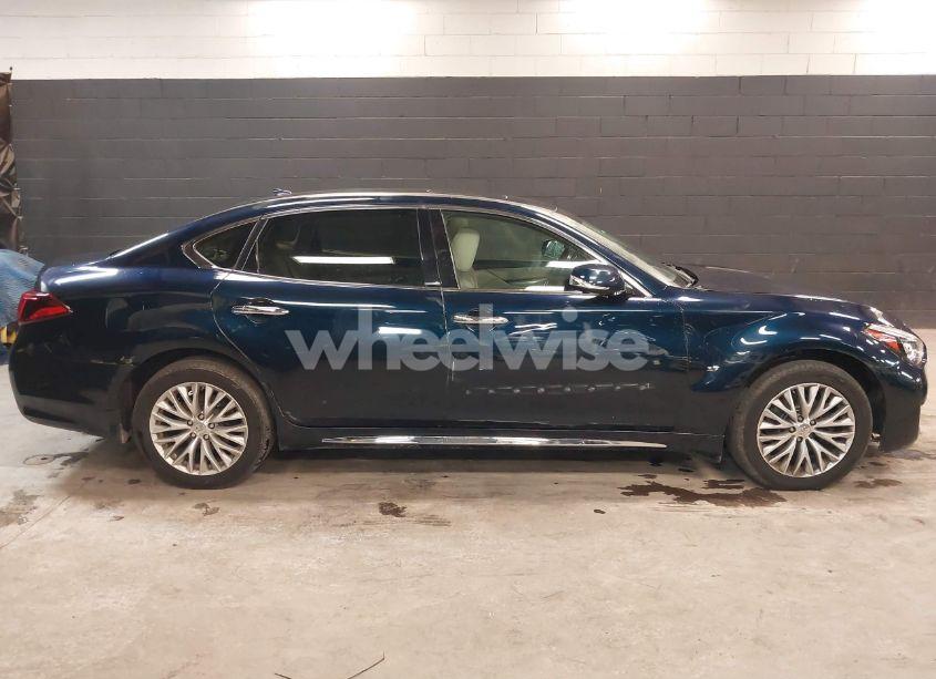 Photo 6 of 2016 Infiniti Q70l 3.7X (VIN JN1BY1PR5GM721058)