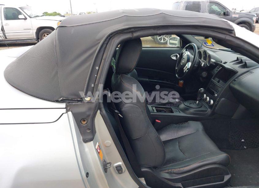 Photo 8 of 2007 Nissan 350z TOURING (VIN JN1BZ36AX7M652310)