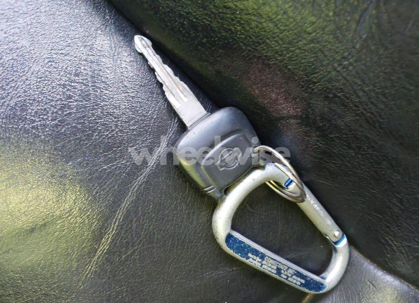 Photo 11 of 1999 Nissan Maxima GLE/GXE/SE/SE-L (VIN JN1CA21A0XT700187)