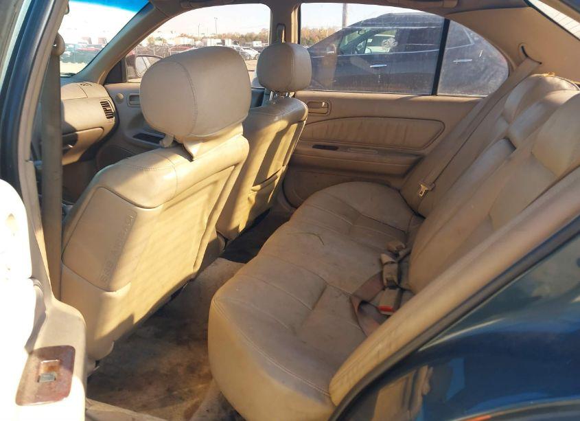 Photo 8 of 1998 Nissan Maxima GLE/GXE/SE (VIN JN1CA21A3WT402294)