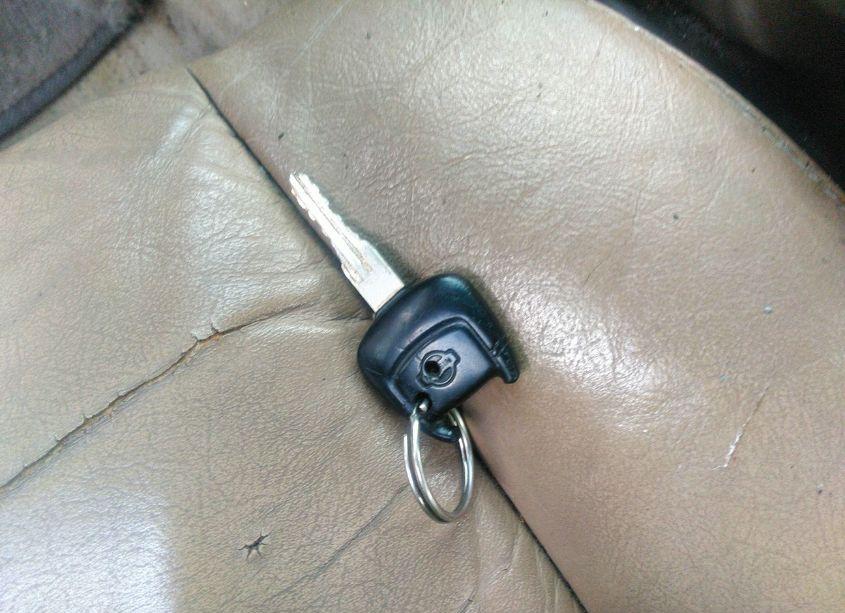 Photo 11 of 1999 Nissan Maxima GLE/GXE/SE/SE-L (VIN JN1CA21A5XT704218)