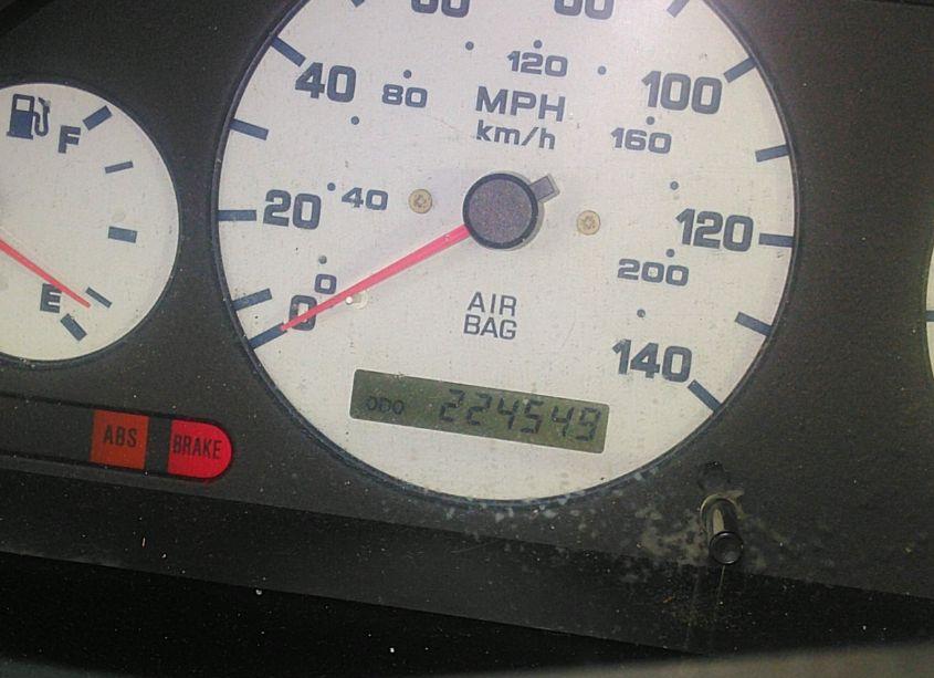 Photo 7 of 1999 Nissan Maxima GLE/GXE/SE/SE-L (VIN JN1CA21A5XT704218)