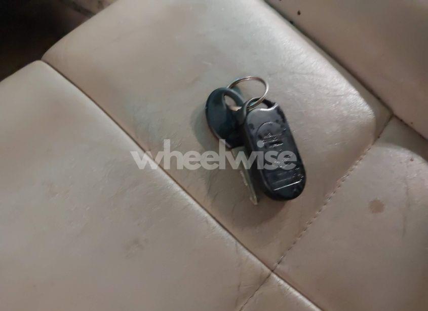 Photo 11 of 1998 Nissan Maxima GLE/GXE/SE (VIN JN1CA21A9WM805626)