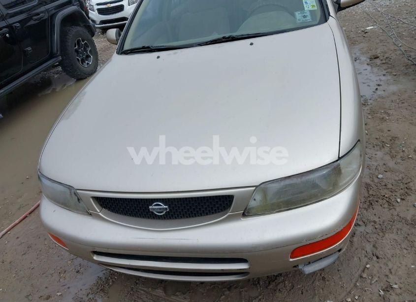 Photo 12 of 1996 Nissan Maxima GLE/GXE/SE (VIN JN1CA21D0TT704597)