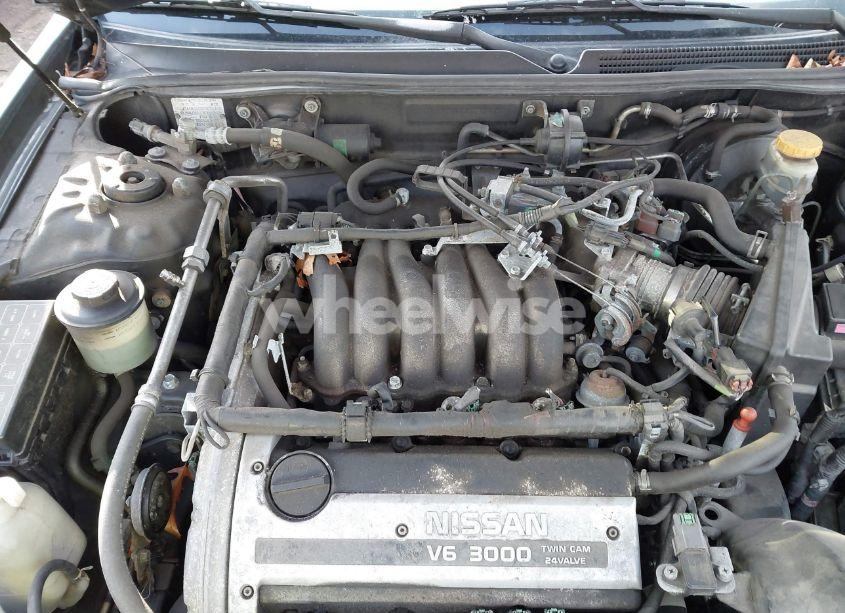 Photo 10 of 1999 Nissan Maxima GLE/GXE/SE/SE-L (VIN JN1CA21D0XT806150)