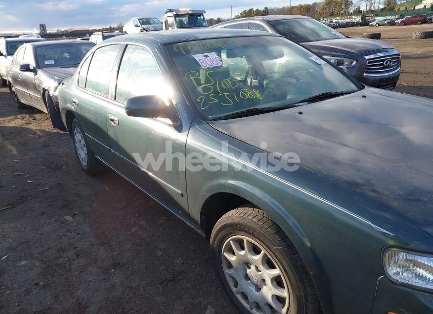 Photo 6 of 1999 Nissan Maxima GLE/GXE/SE/SE-L (VIN JN1CA21D0XT806150)