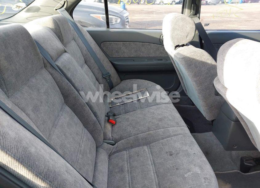 Photo 8 of 1999 Nissan Maxima GLE/GXE/SE/SE-L (VIN JN1CA21D0XT806150)