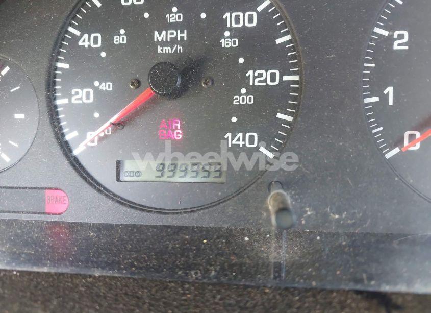 Photo 16 of 1999 Nissan Maxima GLE/GXE/SE/SE-L (VIN JN1CA21D1XT202977)