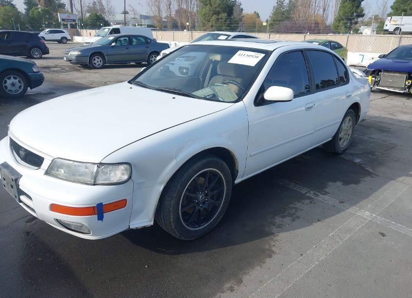 Photo 2 of 1996 Nissan Maxima GLE/GXE/SE (VIN JN1CA21D2TT118001)