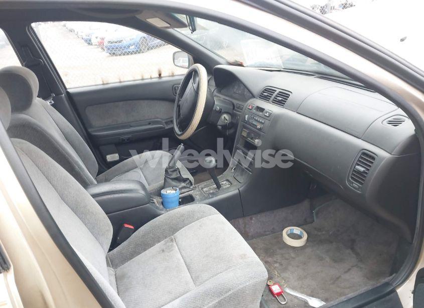 Photo 5 of 1995 Nissan Maxima GLE/GXE/SE (VIN JN1CA21D3ST088070)