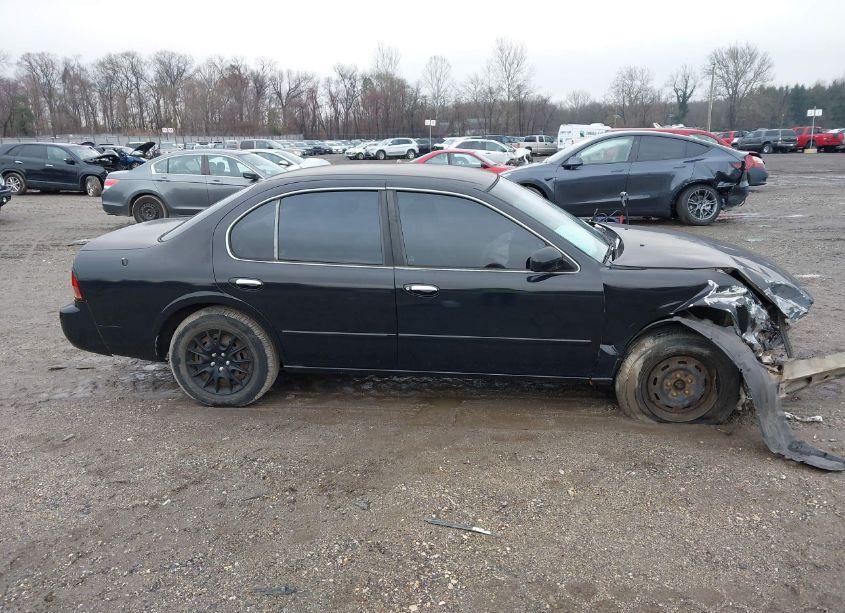 Photo 14 of 1998 Nissan Maxima GLE/GXE/SE (VIN JN1CA21D3WM911998)