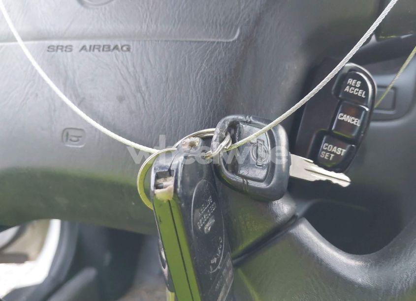 Photo 11 of 1999 Nissan Maxima GLE/GXE/SE/SE-L (VIN JN1CA21D3XT214595)