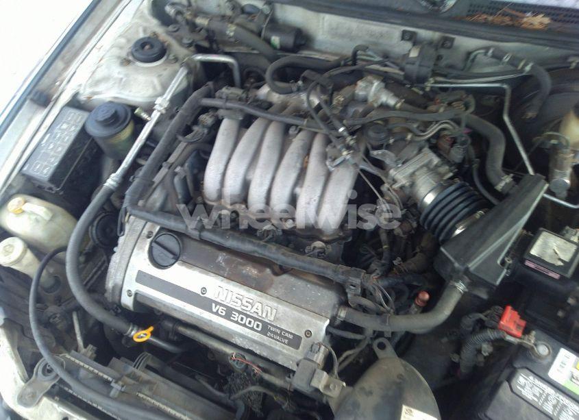 Photo 10 of 1997 Nissan Maxima GLE/GXE/SE (VIN JN1CA21D4VT211850)