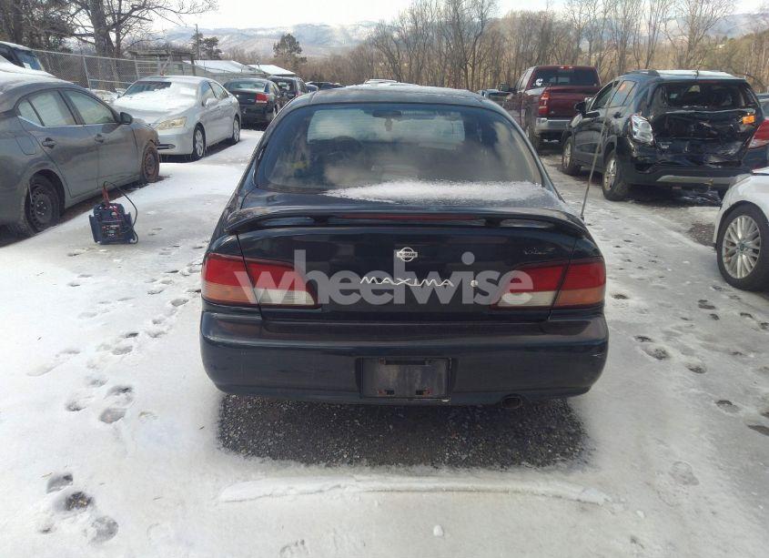 Photo 16 of 1997 Nissan Maxima GLE/GXE/SE (VIN JN1CA21D4VT211850)
