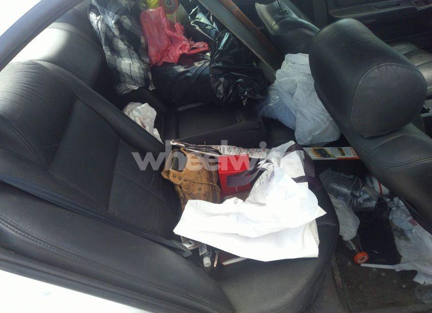 Photo 8 of 1997 Nissan Maxima GLE/GXE/SE (VIN JN1CA21D4VT211850)