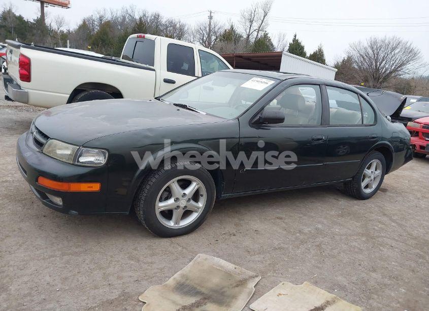 Photo 14 of 1998 Nissan Maxima GLE/GXE/SE (VIN JN1CA21D4WT605270)