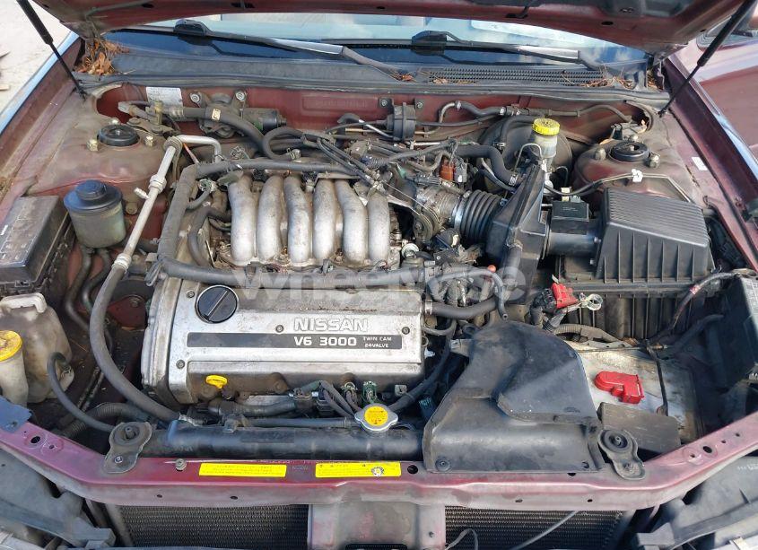 Photo 10 of 1999 Nissan Maxima GLE/GXE/SE/SE-L (VIN JN1CA21D4XT808080)