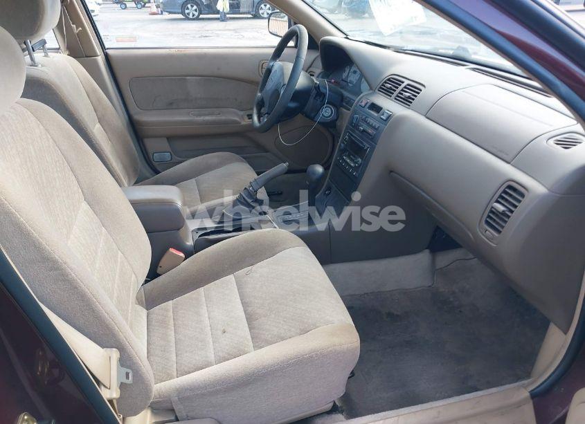 Photo 5 of 1999 Nissan Maxima GLE/GXE/SE/SE-L (VIN JN1CA21D4XT808080)